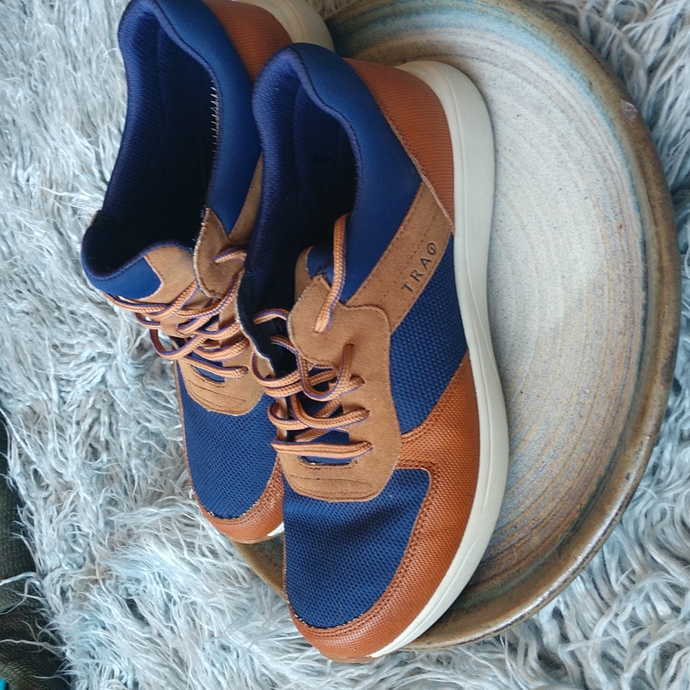 Blue and mustard Traq sneakers size 41